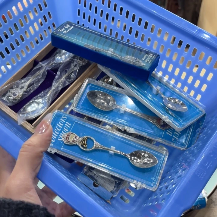 金属古美术置物摆件