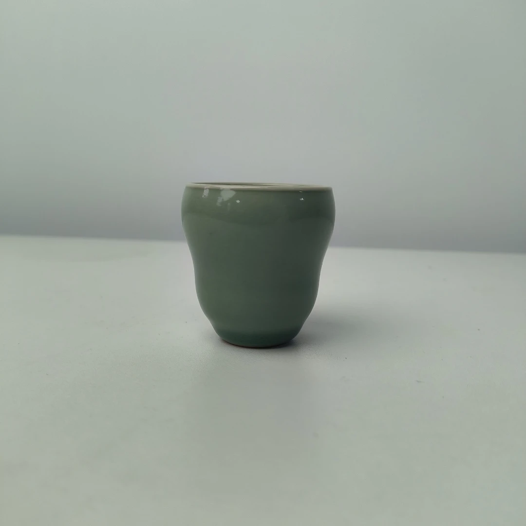 SHTC1156[学茶严选]吴燕玲--豆青小葫芦杯
