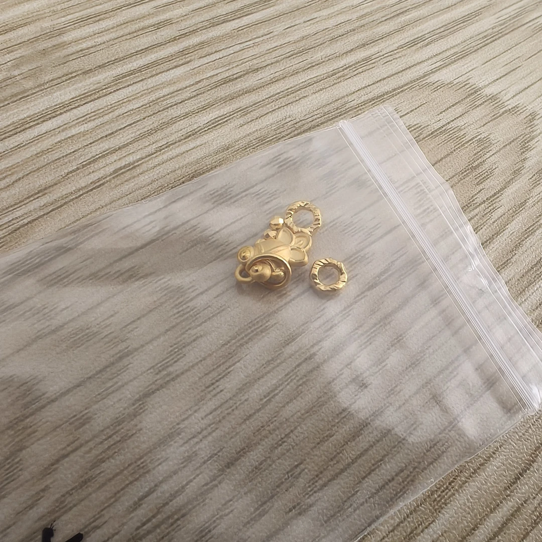 足金999  鱼 盘缠
