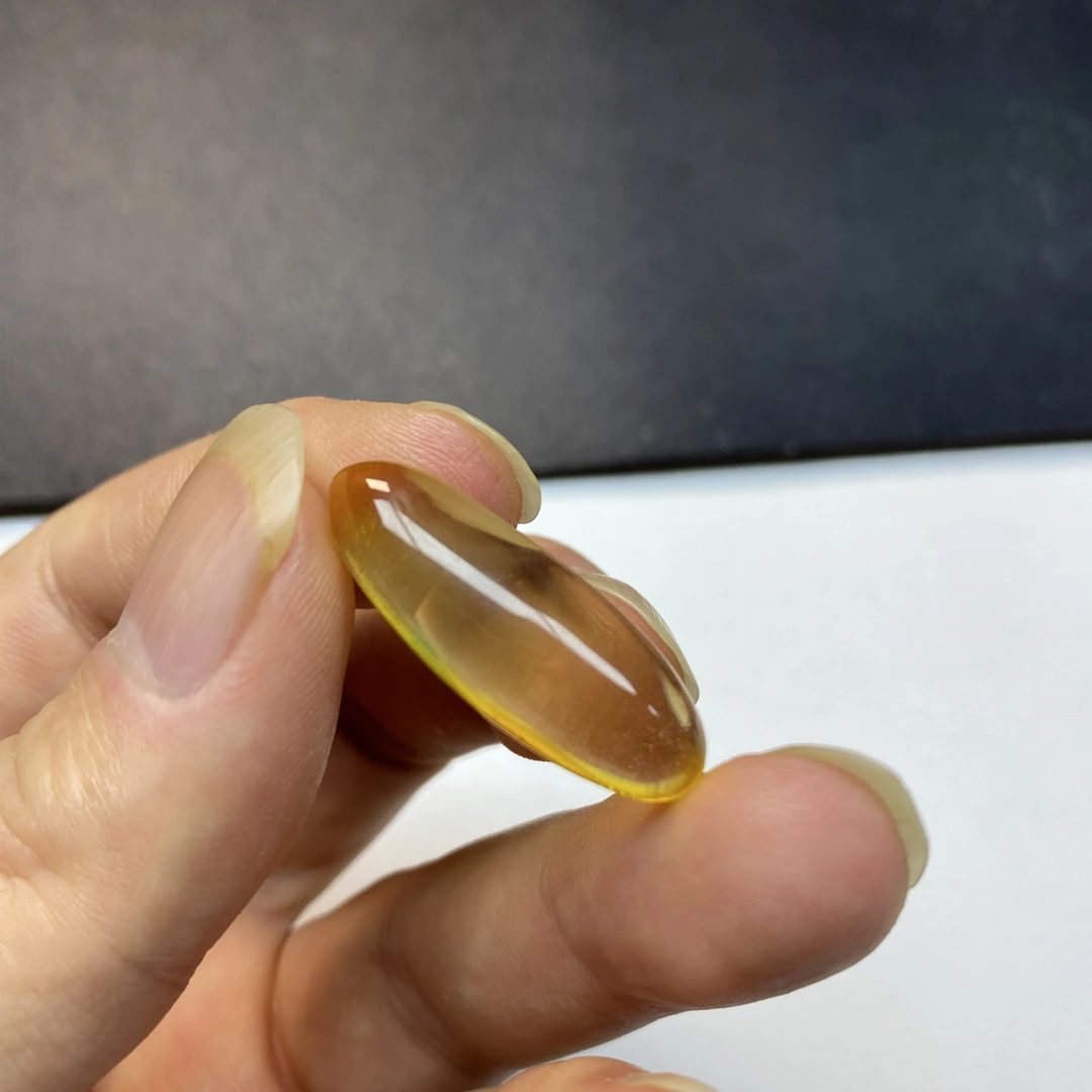 天然琥珀随形水滴