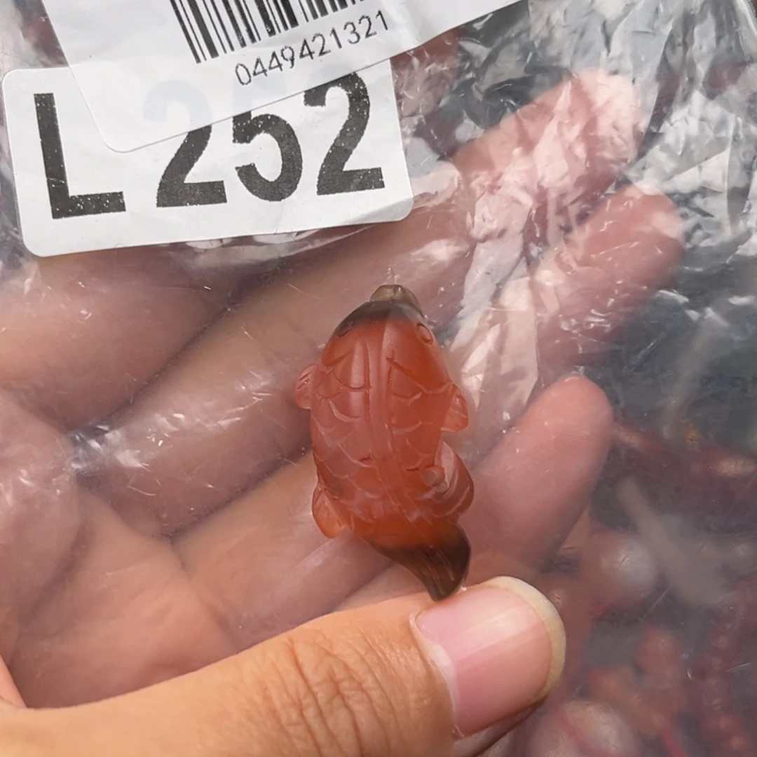 未镶嵌南红玛瑙珠宝奇石