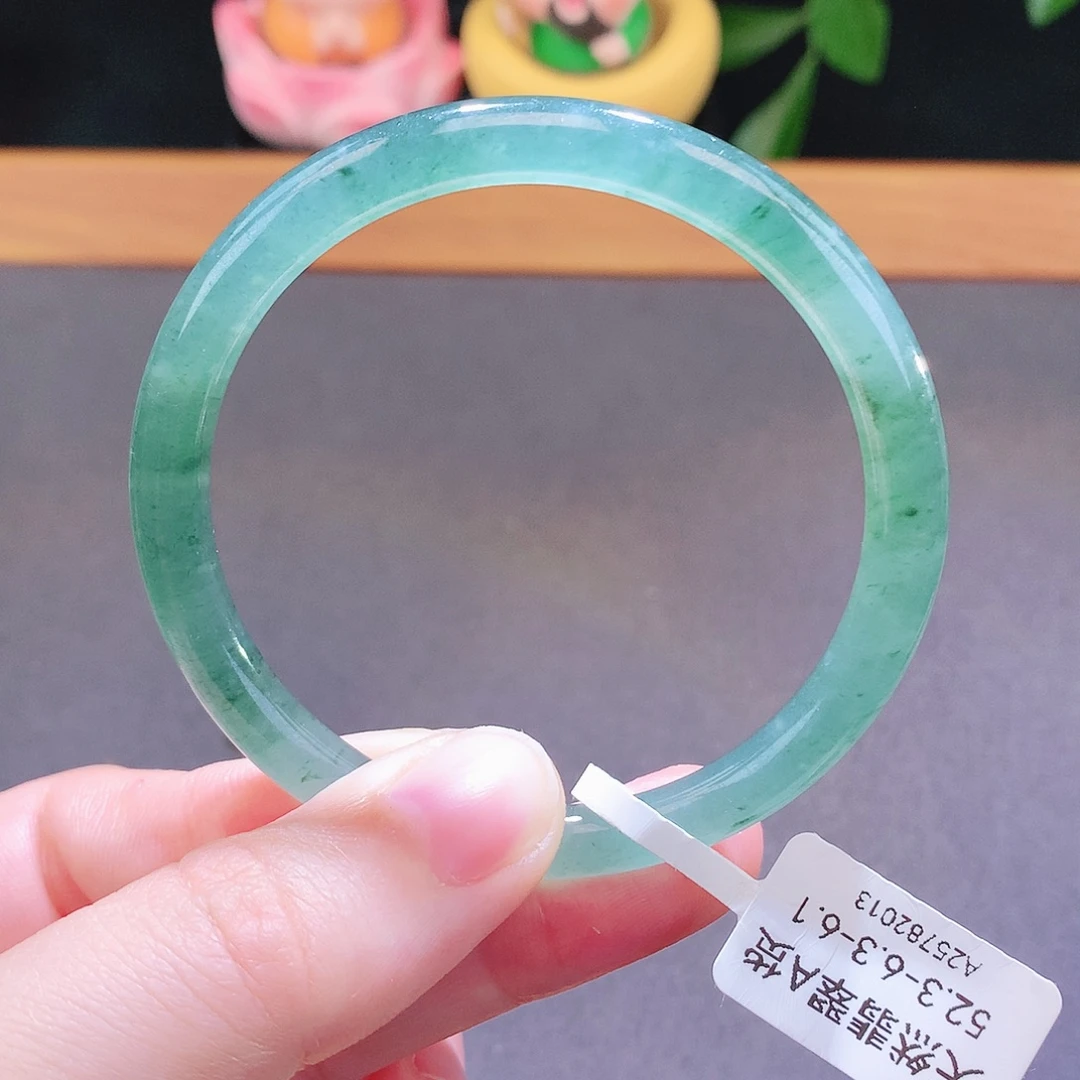 翡翠未镶嵌手镯天然翡翠