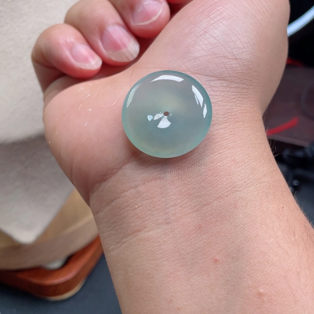 翡翠未镶嵌颈饰25.1/5.6