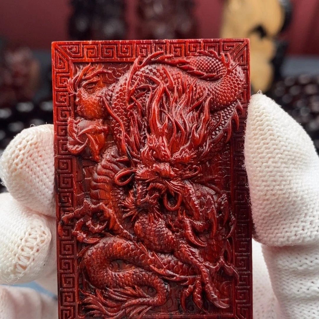 小叶紫檀其他龙牌