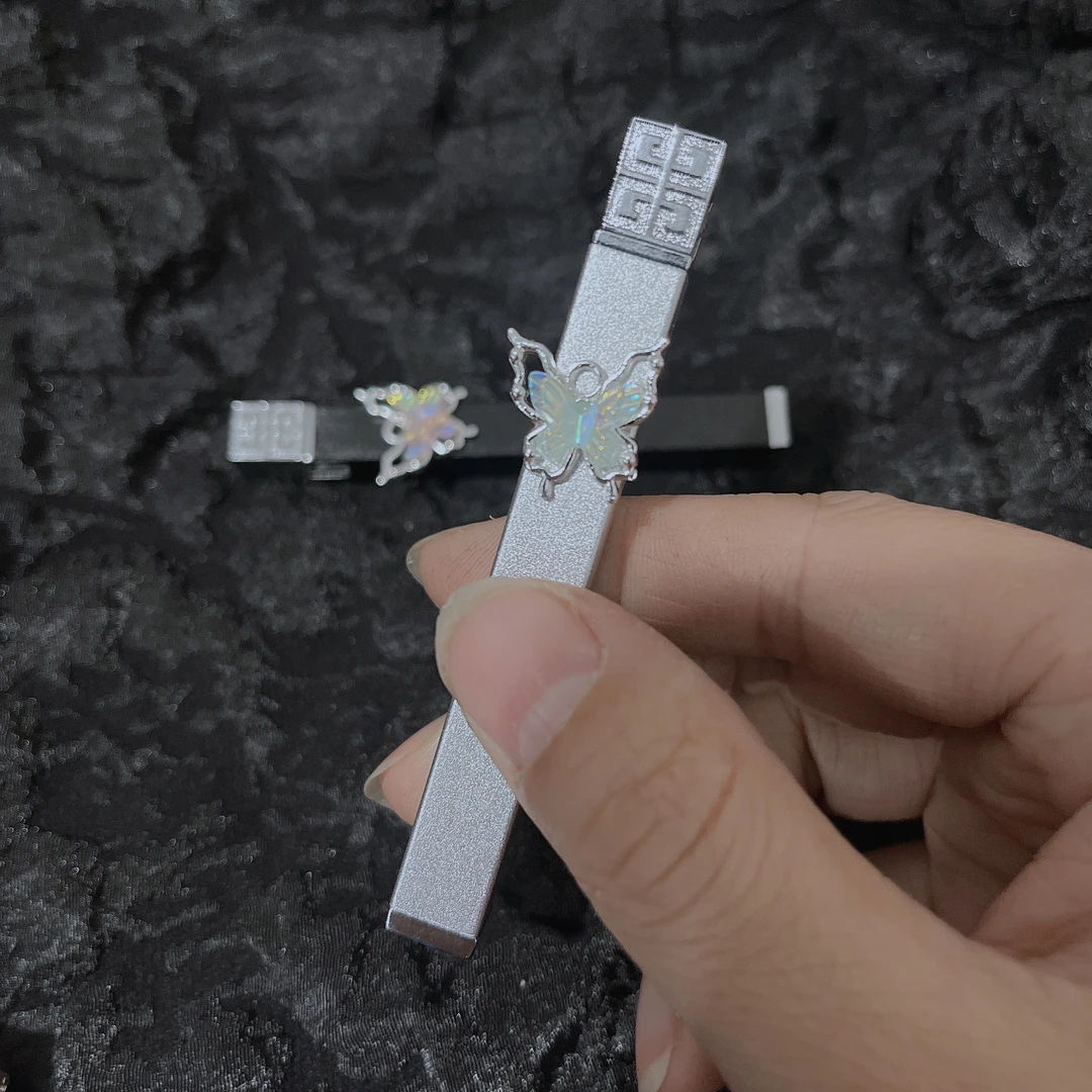 高级感原创手作轻奢蝴蝶打火机精致小巧送女友男友节日礼物生日