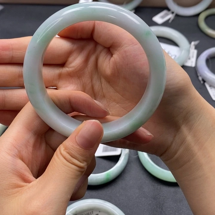 未镶嵌手镯翡翠天然缅甸翡翠