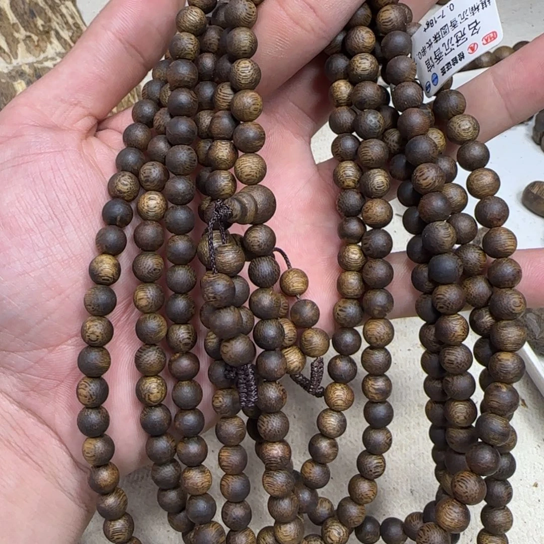 沉香沉香碎屑奇楠沉香圆珠长串0.7-18g张勺子多样性发一条
