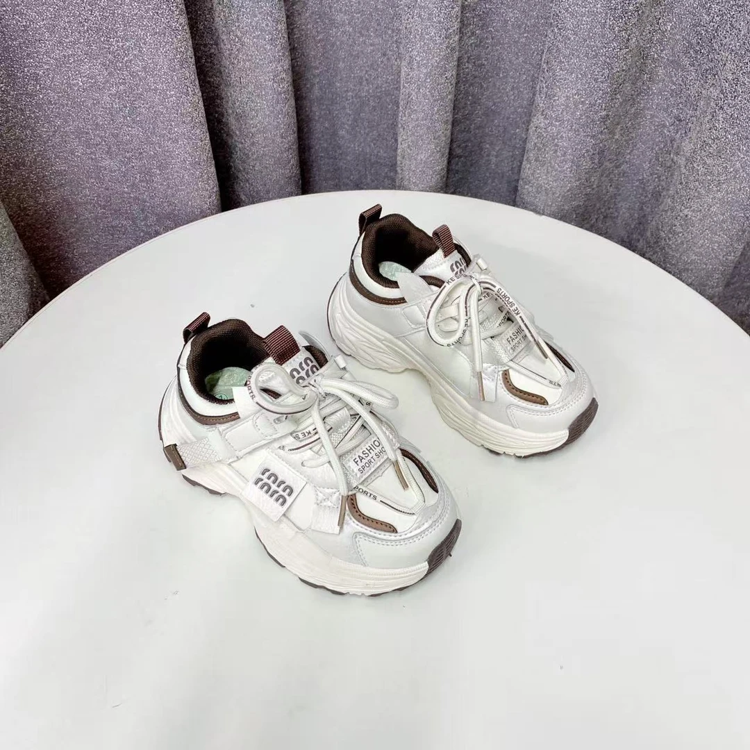 C9296 棕色   时尚儿童舒适系带休闲鞋