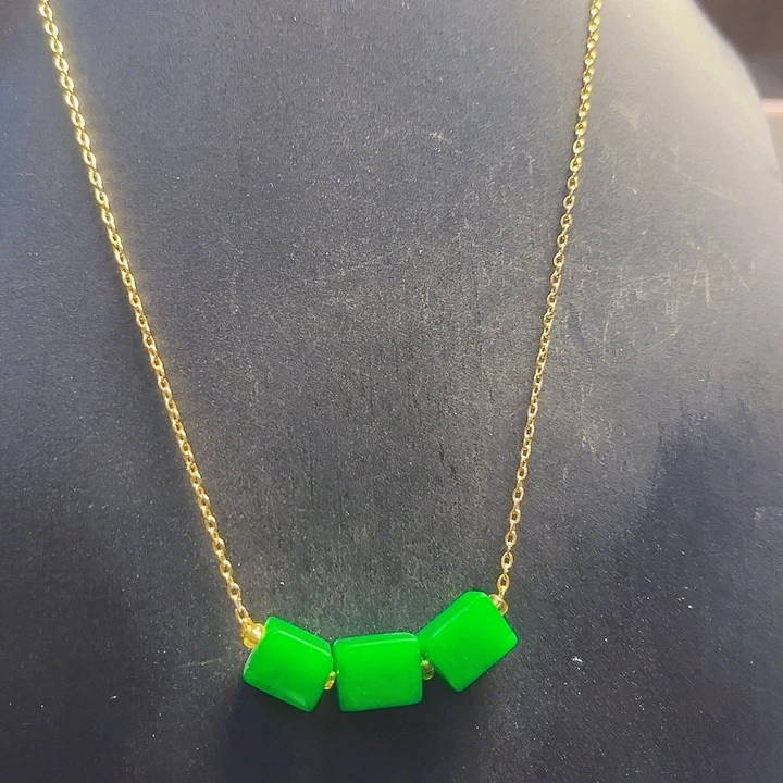 翡翠14K金镶嵌颈饰