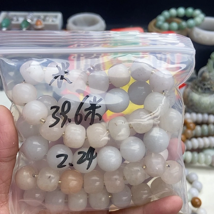 【闪购商品】石英质玉手镯60未镶嵌米****?
