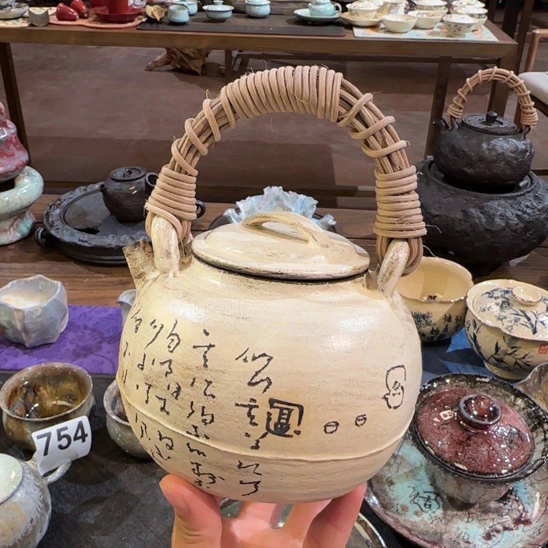 景德镇手作器皿了