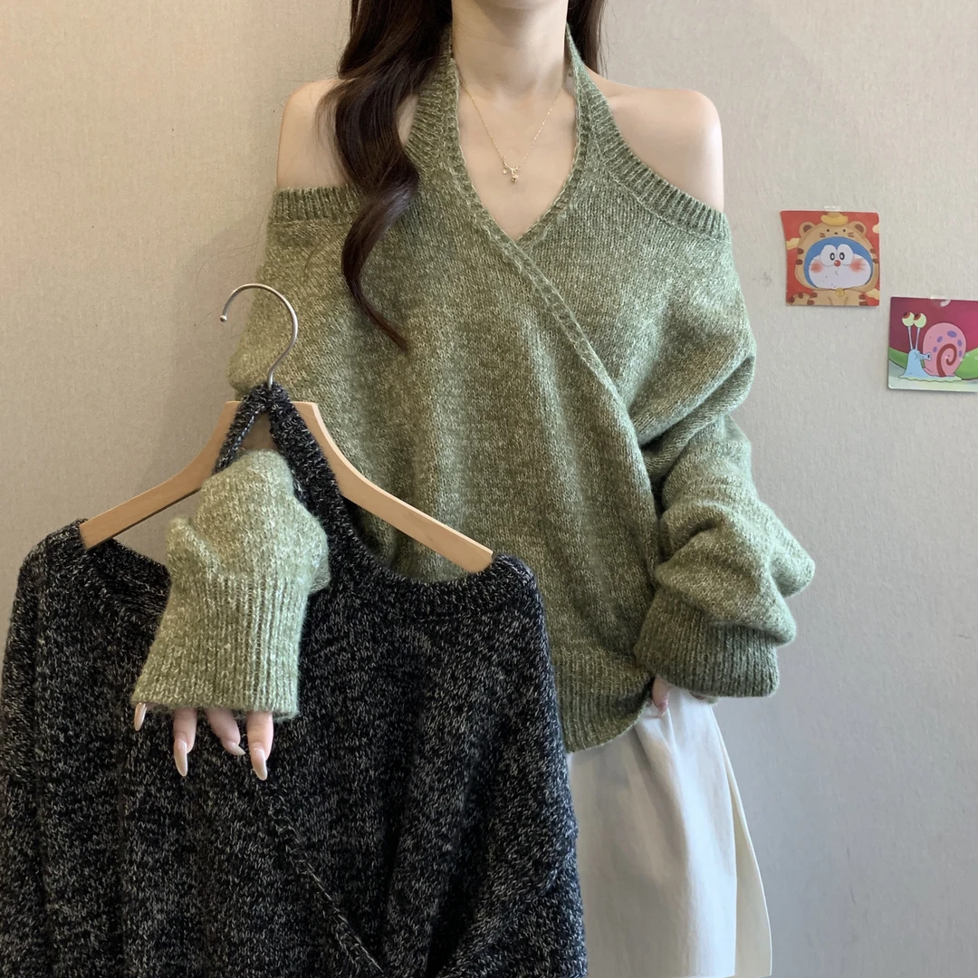慵懒风韩系露肩小心机减龄挂脖针织衫女2025秋季大码宽松上衣