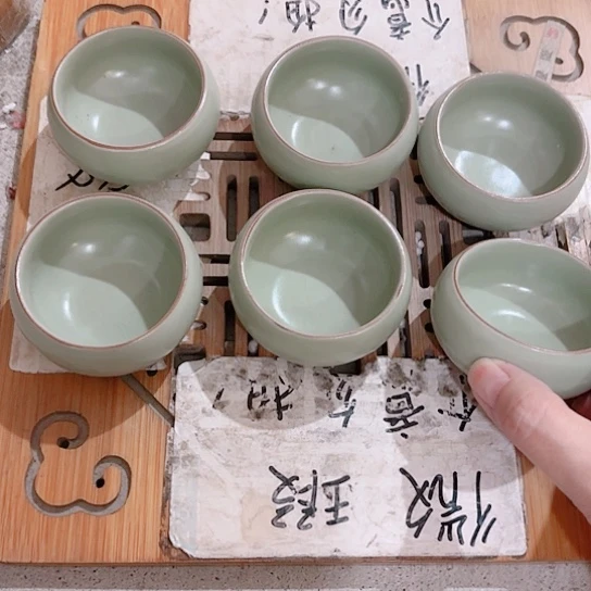 微瑕介意的勿拍，喜欢再下单，谢谢支持