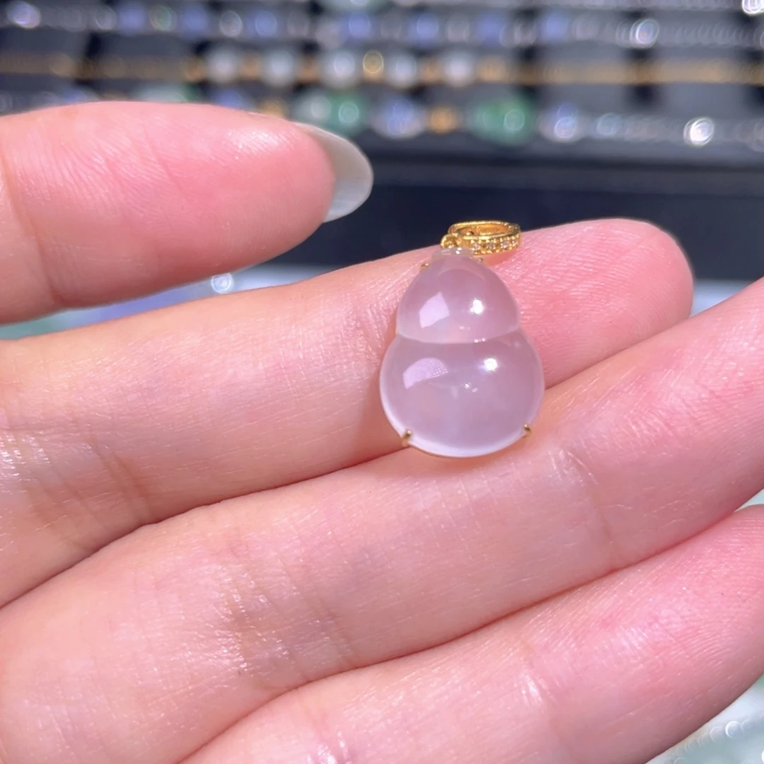 颈饰18K金镶嵌翡翠翡翠