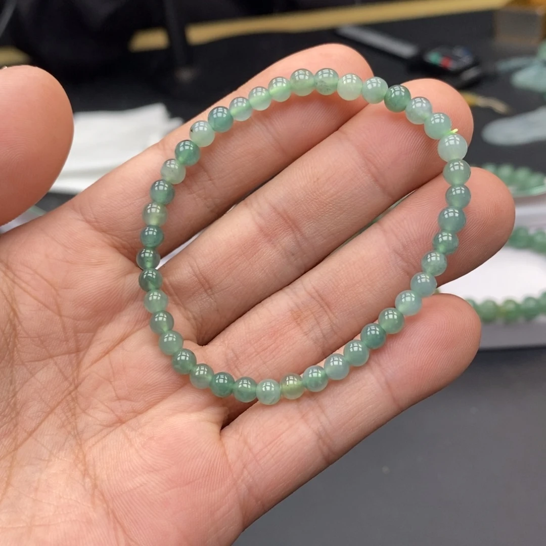翡翠未镶嵌手链天然a货翡翠15