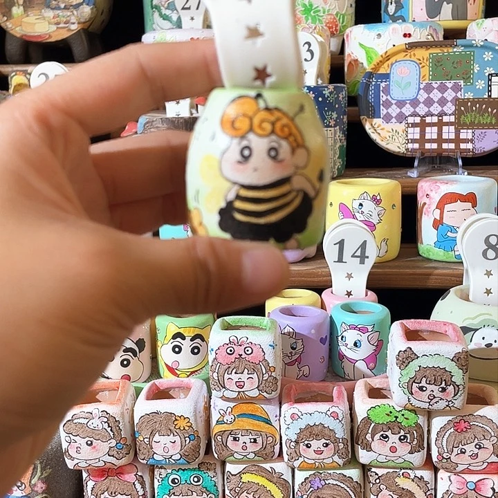 47…..手工微瑕手绘花盆
