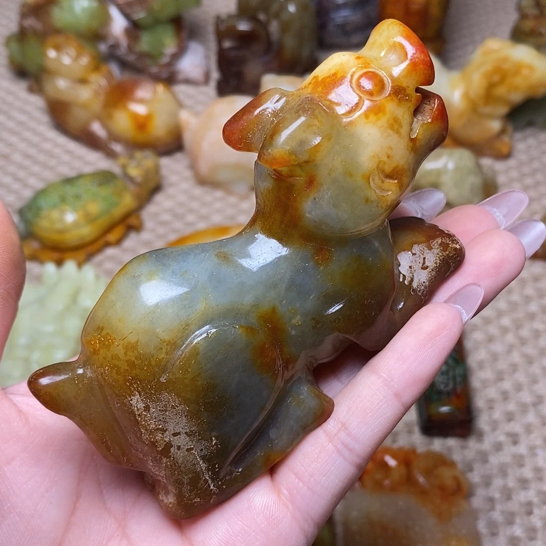 未镶嵌蛇纹石玉颈饰