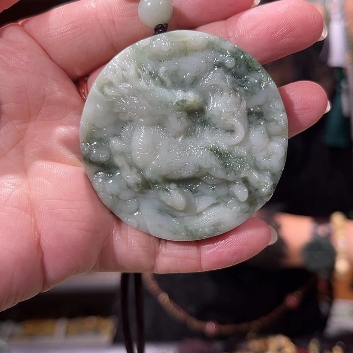 未镶嵌岫玉毛衣链