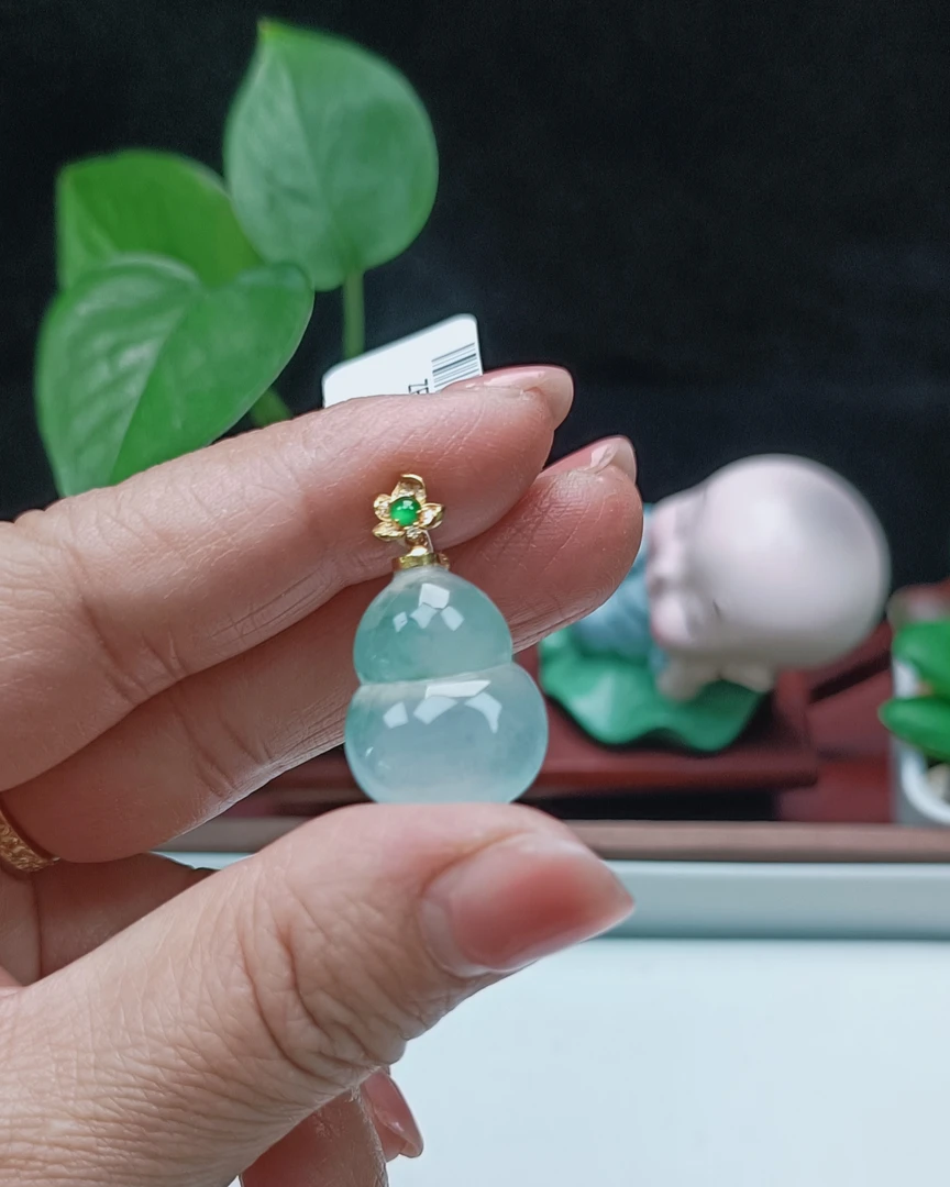 缅甸天然翡翠A货18k金镶葫芦吊坠带证书礼盒