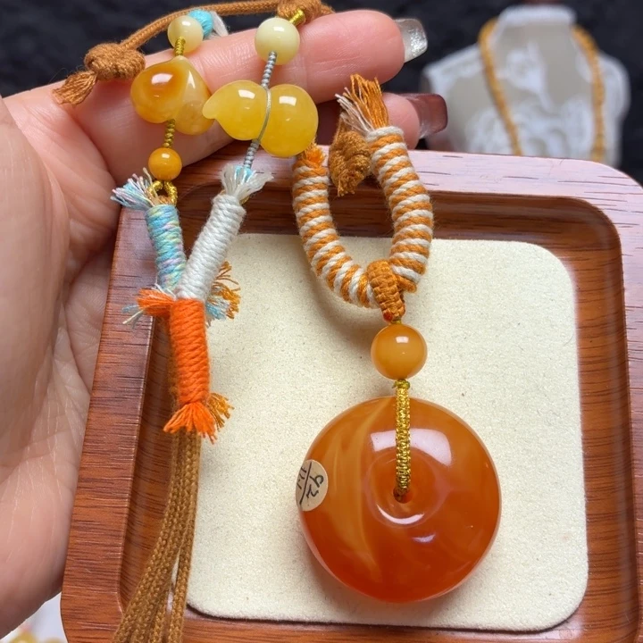 蜜蜡未镶嵌颈饰项链