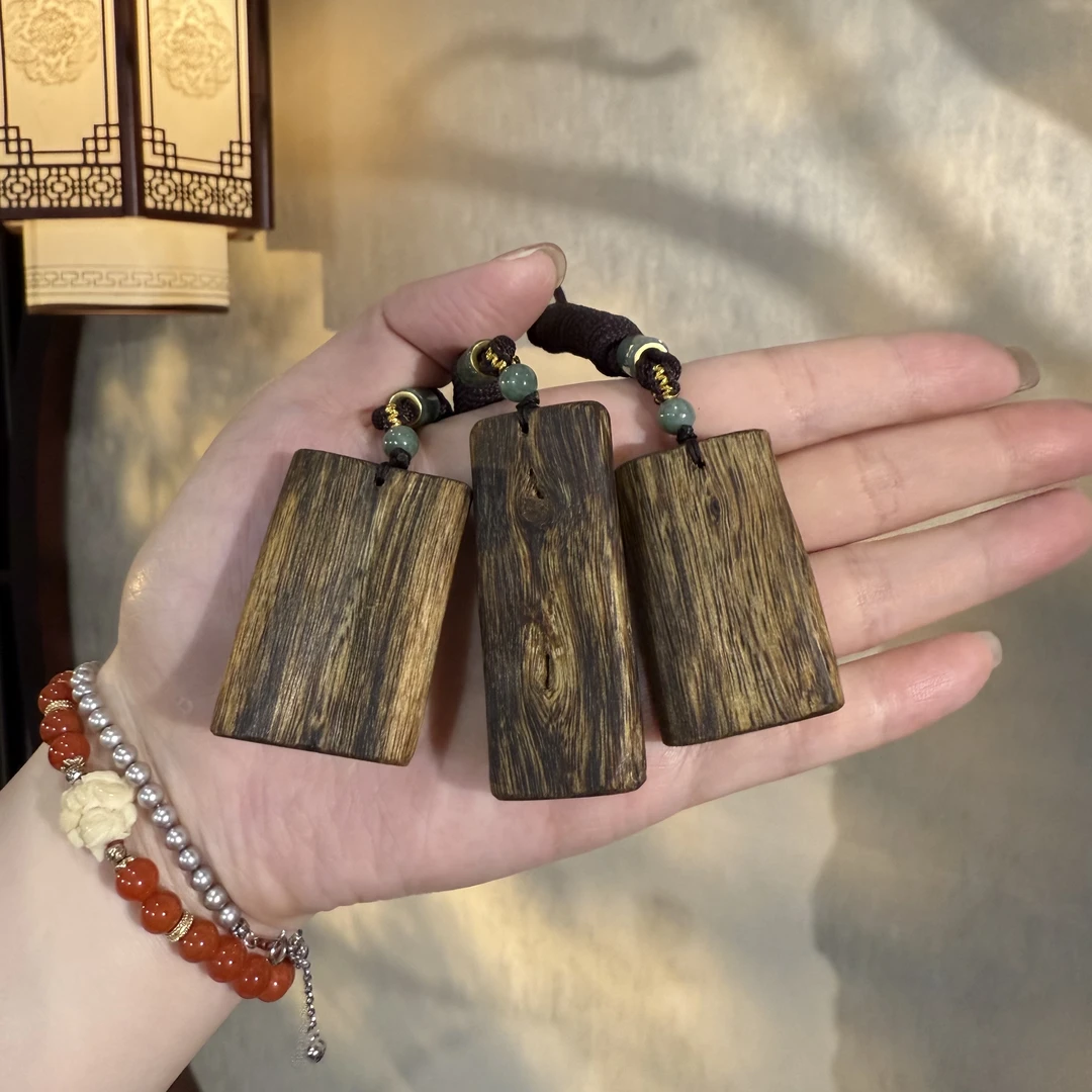 【乌身瘤疤吊坠】海南莺歌绿棋楠/尖峰岭/99沉/多样性其一发/M9-5