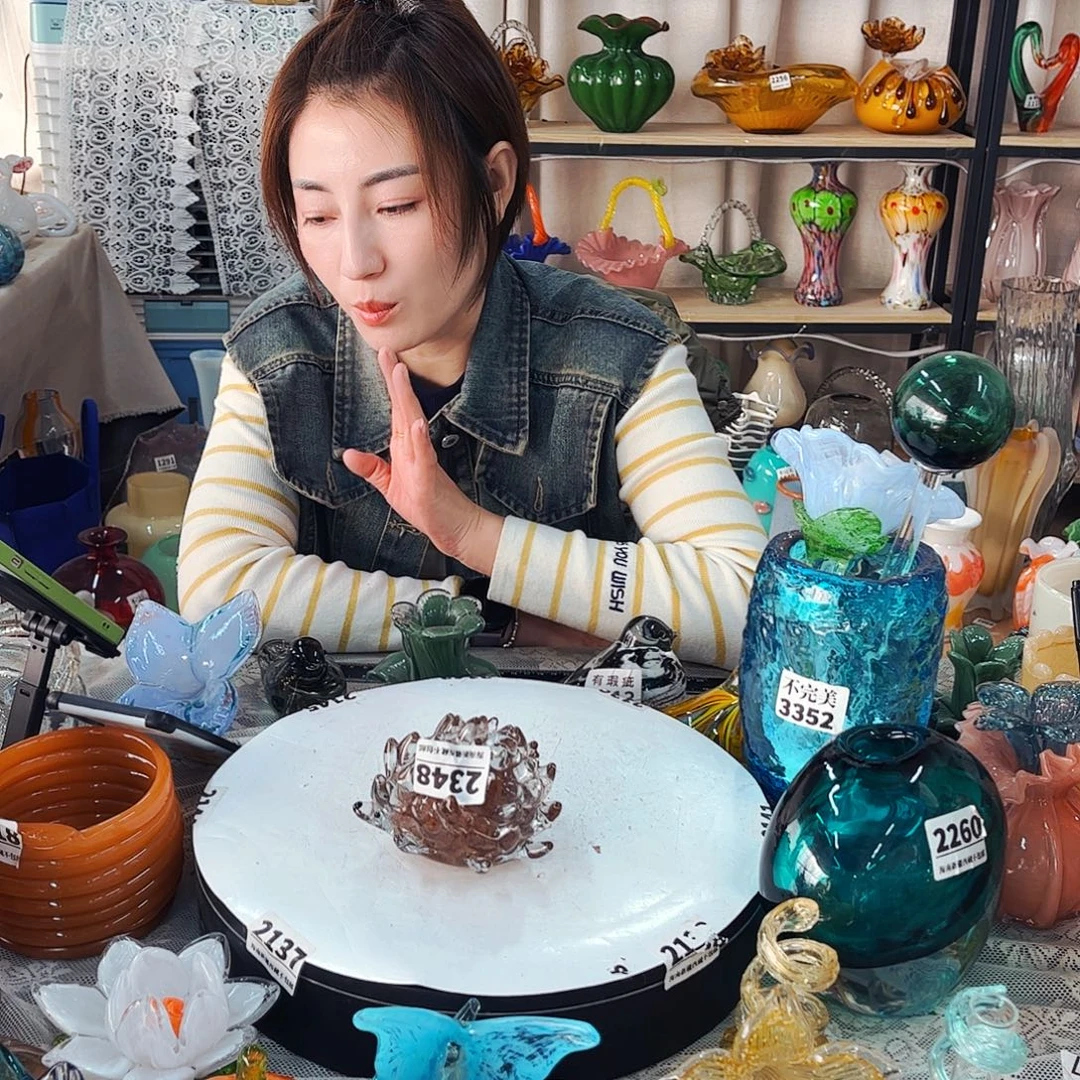 刺猬 家悦琉璃工艺品底不完美