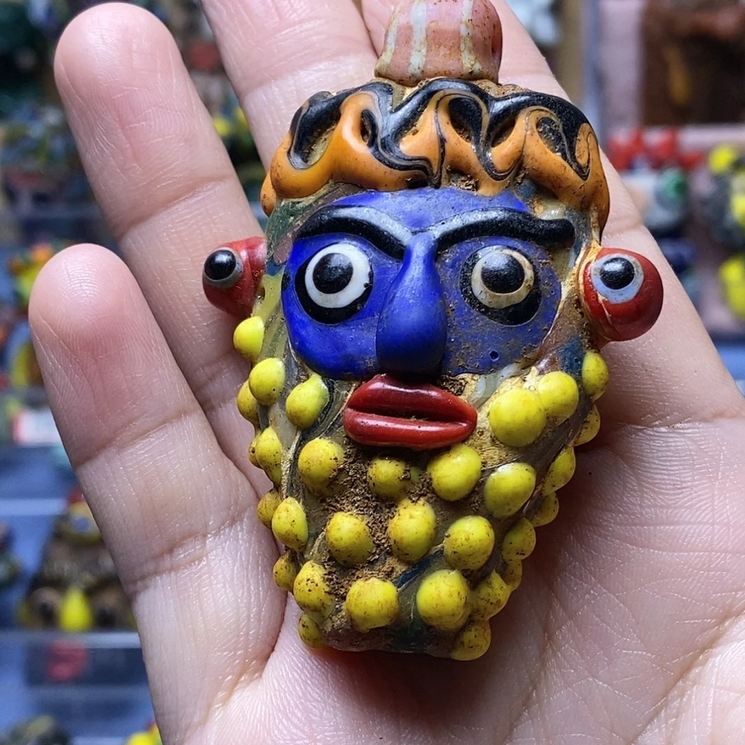 颈饰琉璃爆米花娃娃