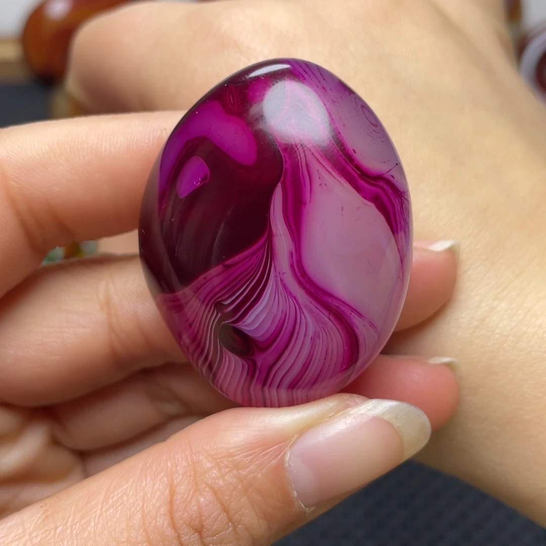 玛瑙/玉髓未镶嵌珠宝奇石