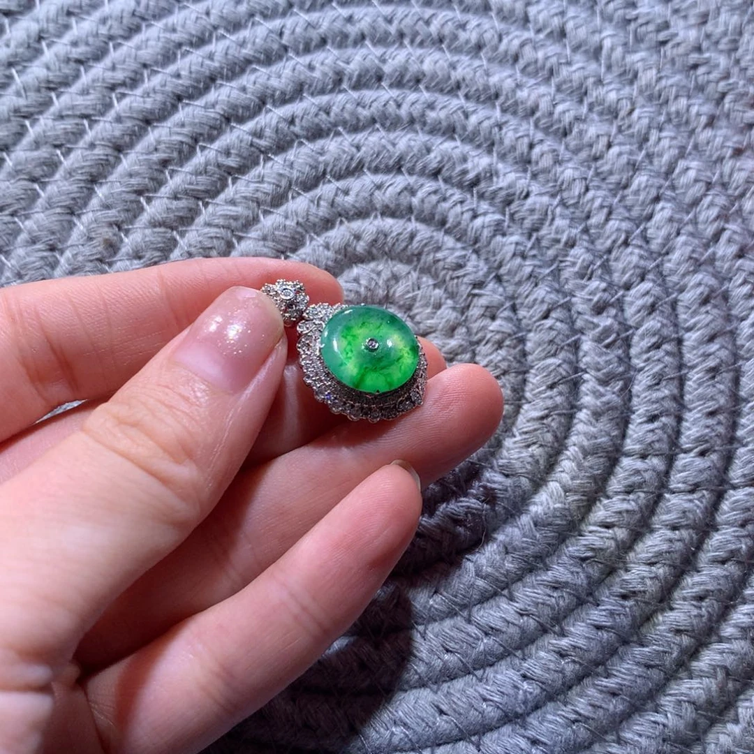 翡翠戒圈未镶嵌炸光翡翠平安扣