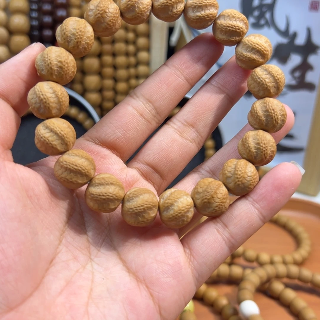吊坠猴头核桃灵蛇之变13+mm全品无暇