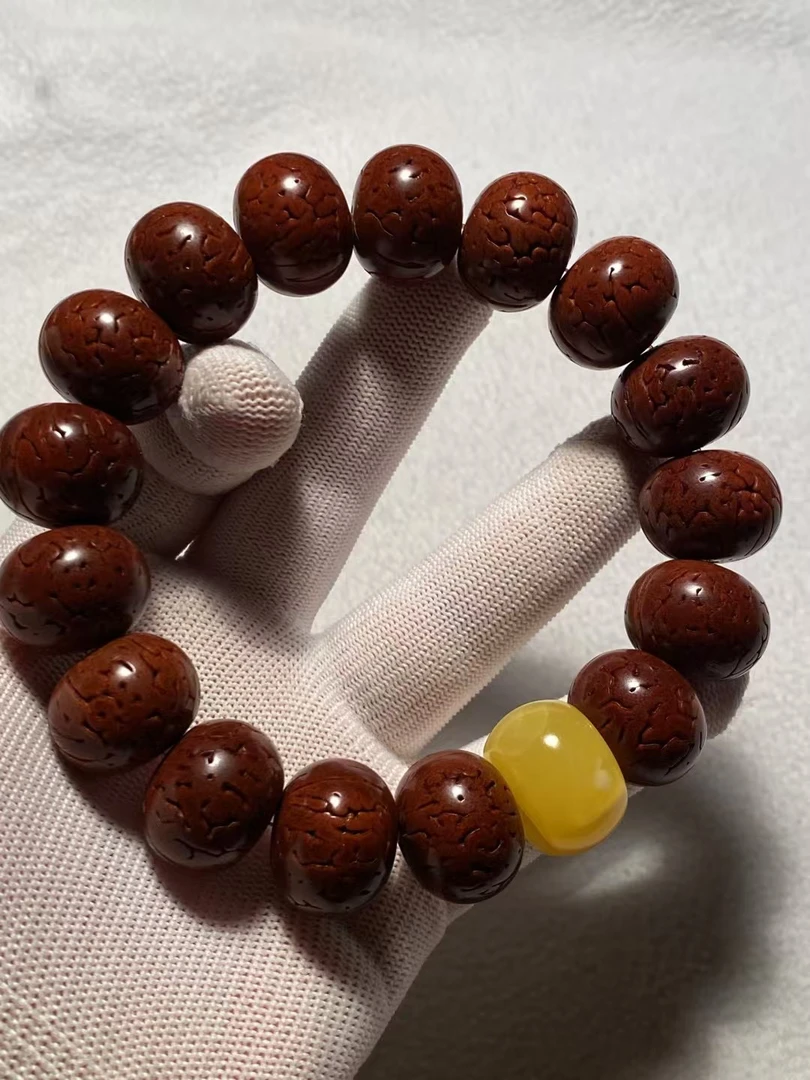 精品桃核光珠手串