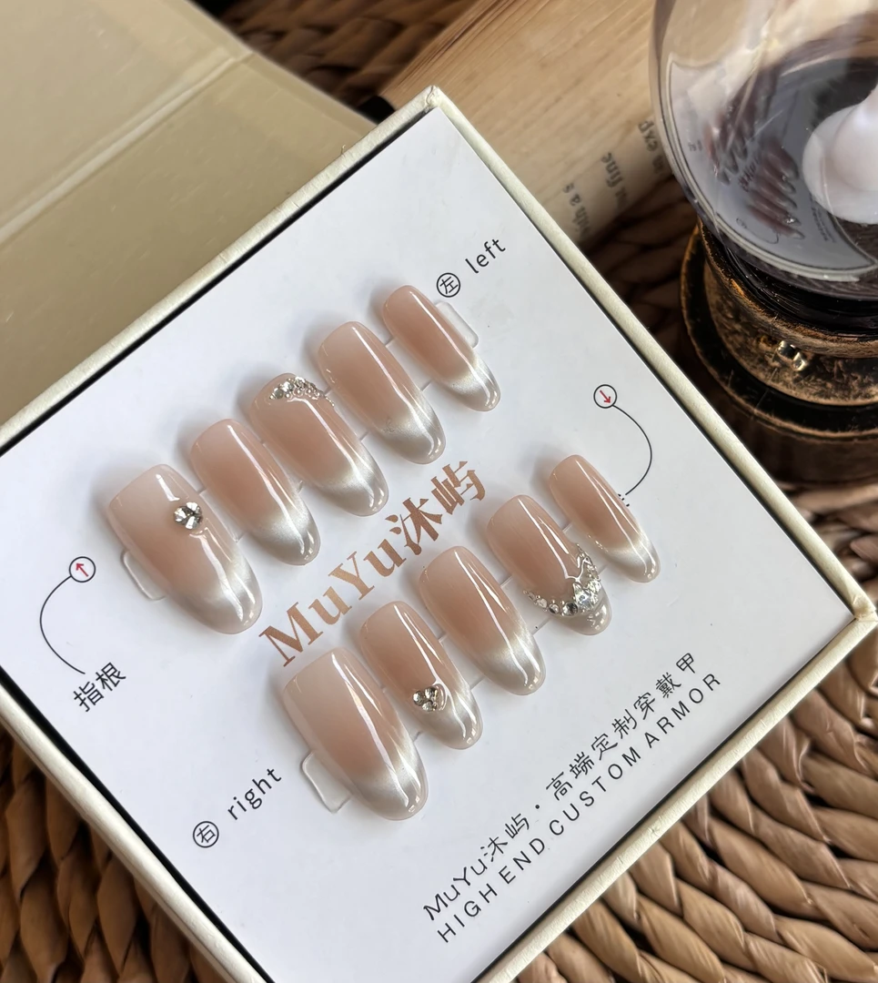 2025新款美甲清新成品美甲贴片纯手工穿戴甲美甲穿戴甲片