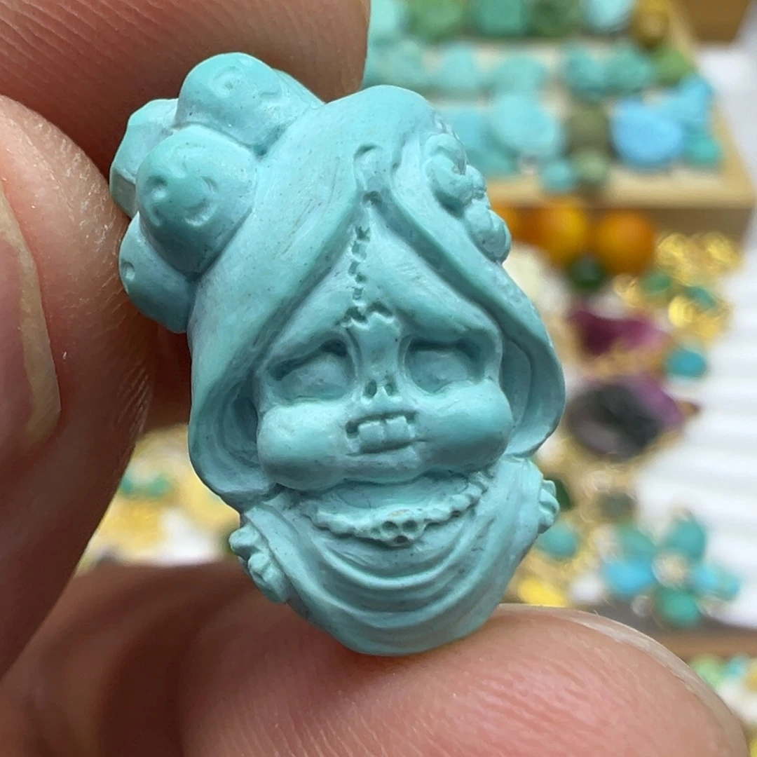 绿松石颈饰未镶嵌