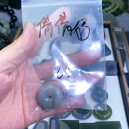 和田玉未镶嵌珠宝半成品倩*妈