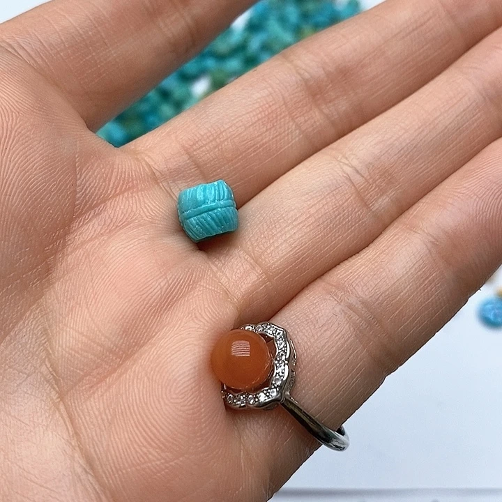 南红玛瑙未镶嵌珠宝奇石