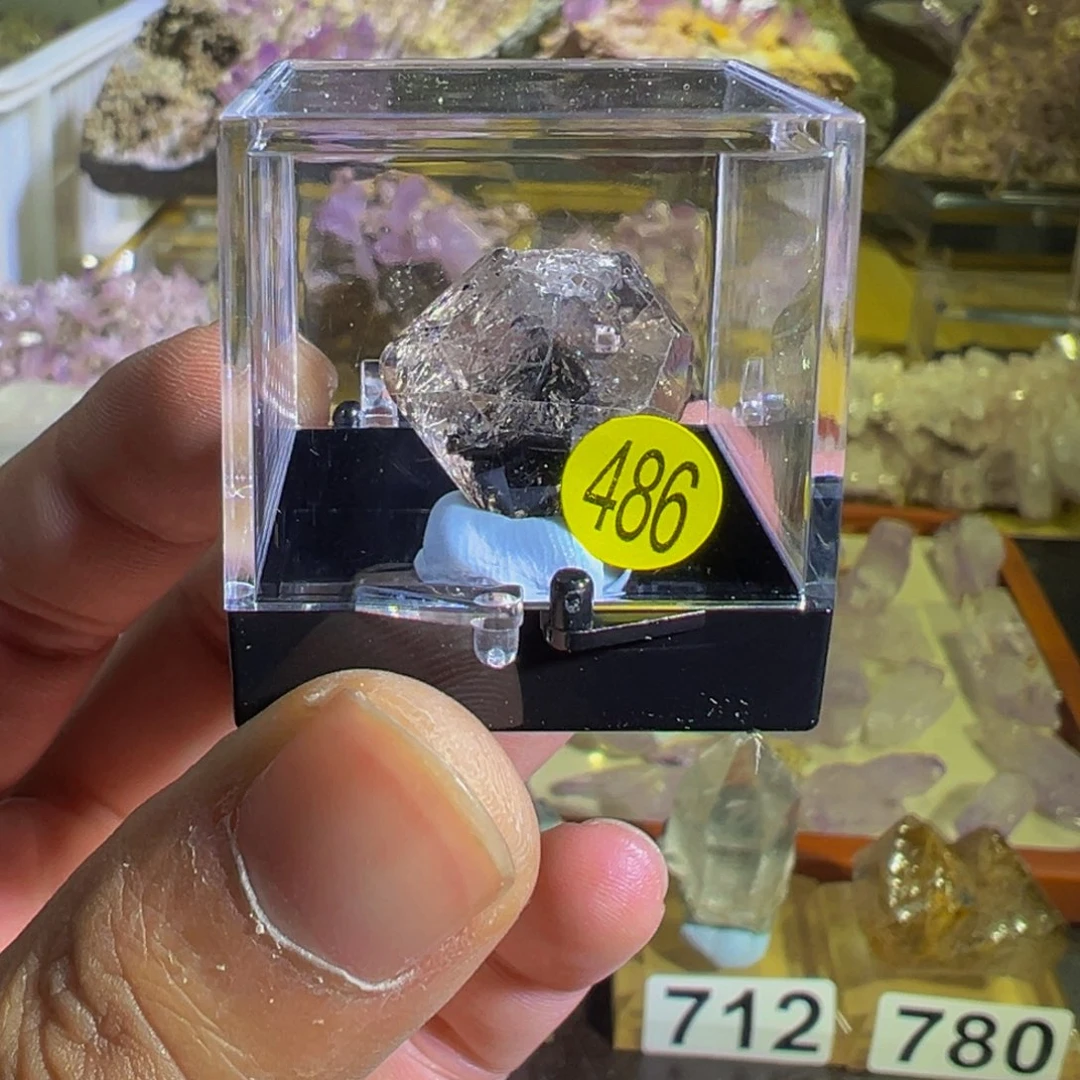 珠宝半成品水晶未镶嵌