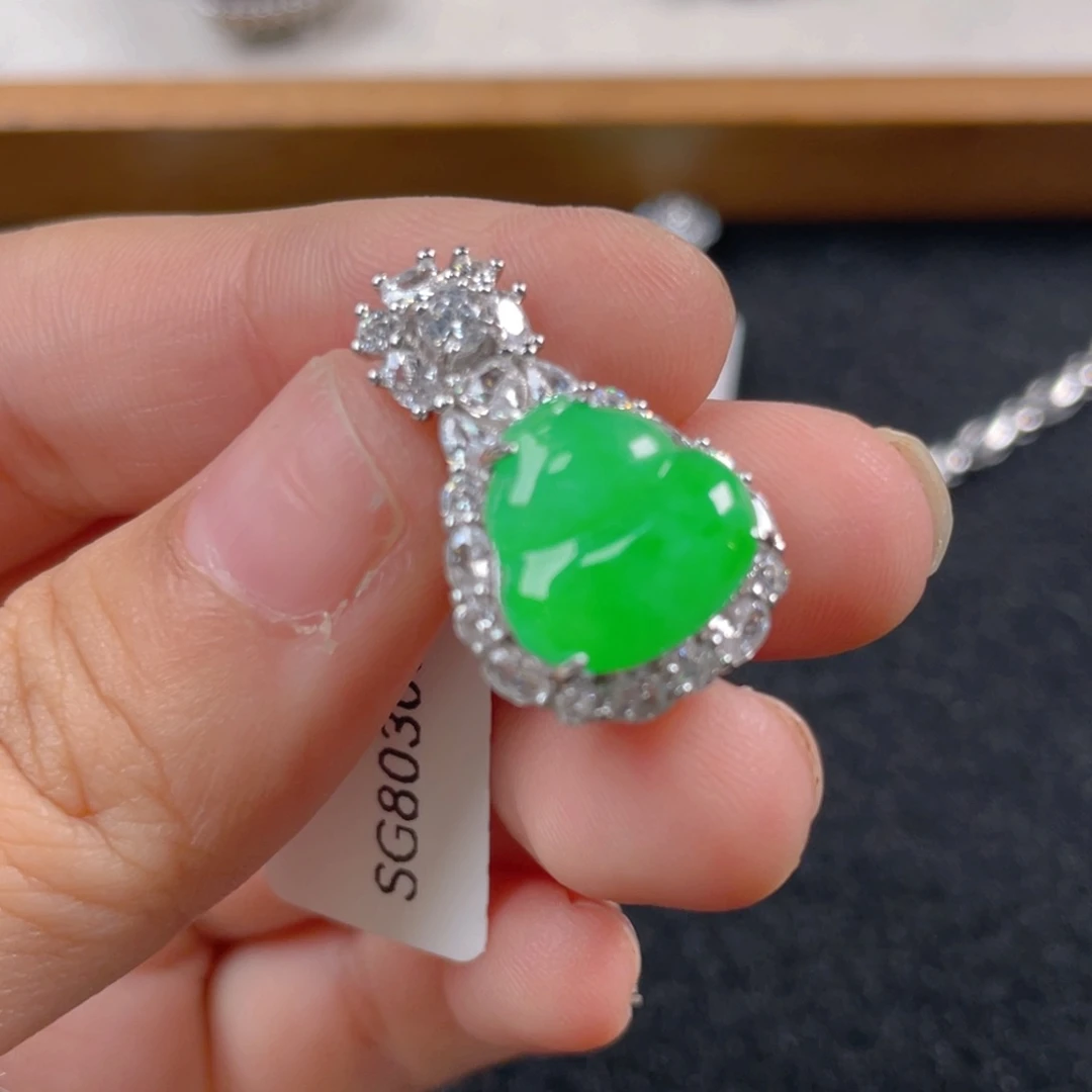 翡翠颈饰银S925镶嵌j k k k k