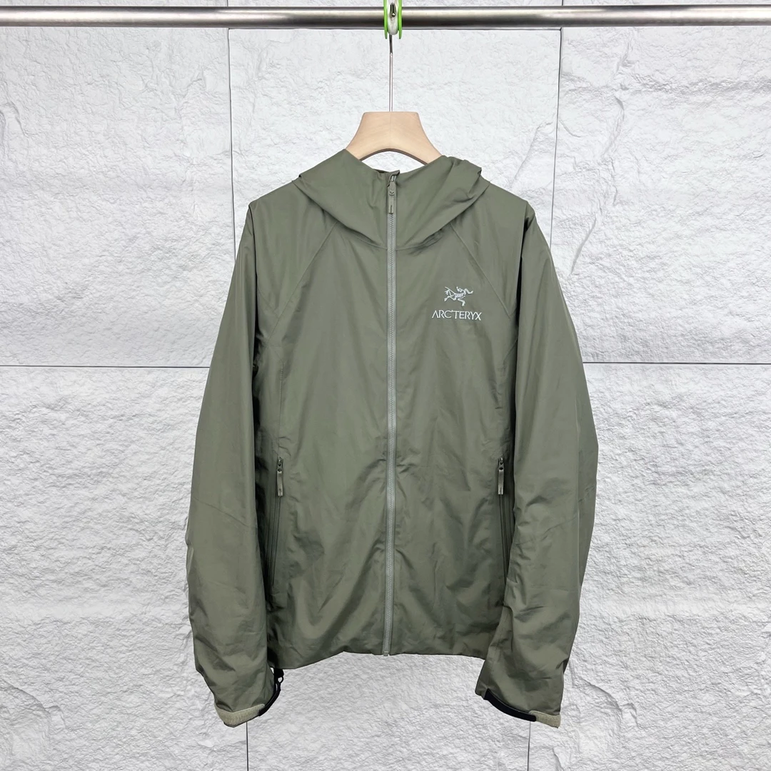 99新 ARC'TERYX/始祖鸟 M码/复古绿防风软壳连帽夹克/15557081