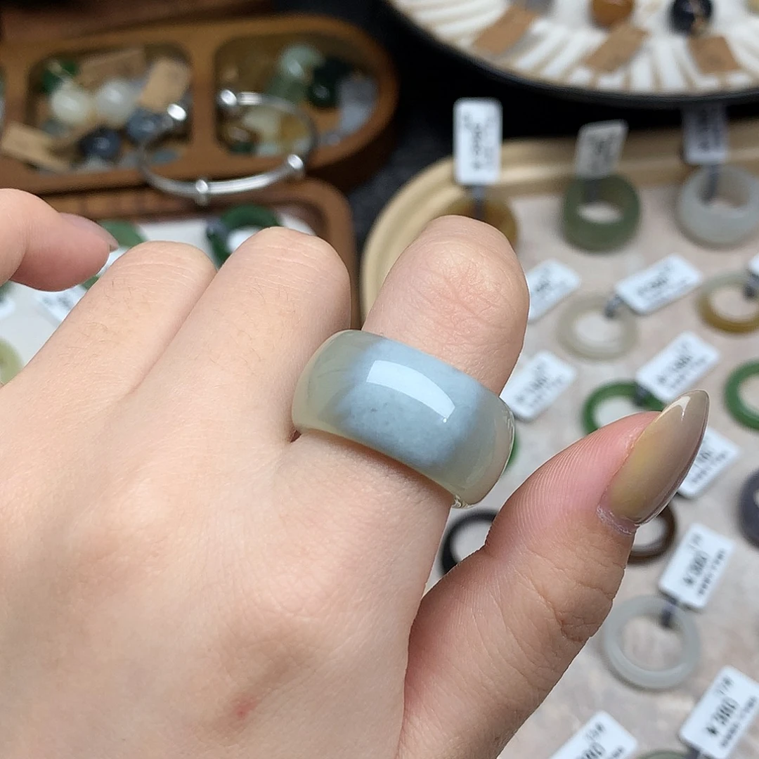 和田玉戒指未镶嵌