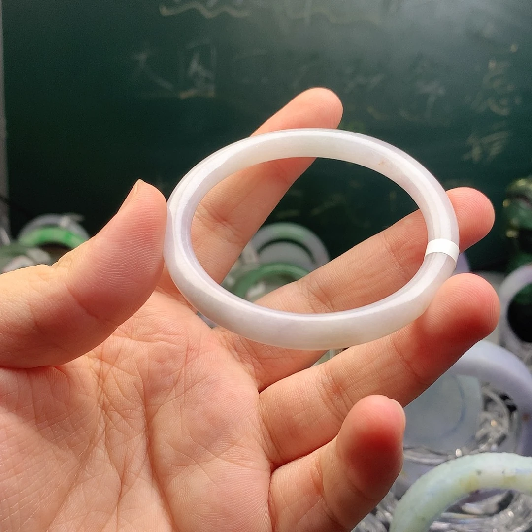 未镶嵌手镯翡翠天然翡翠圆条
