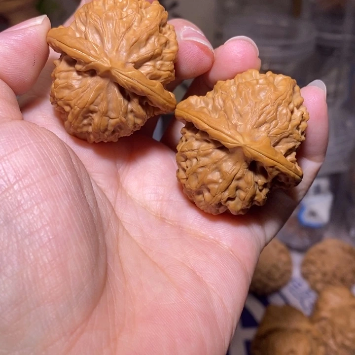 核桃把件金麒麟37尺核桃