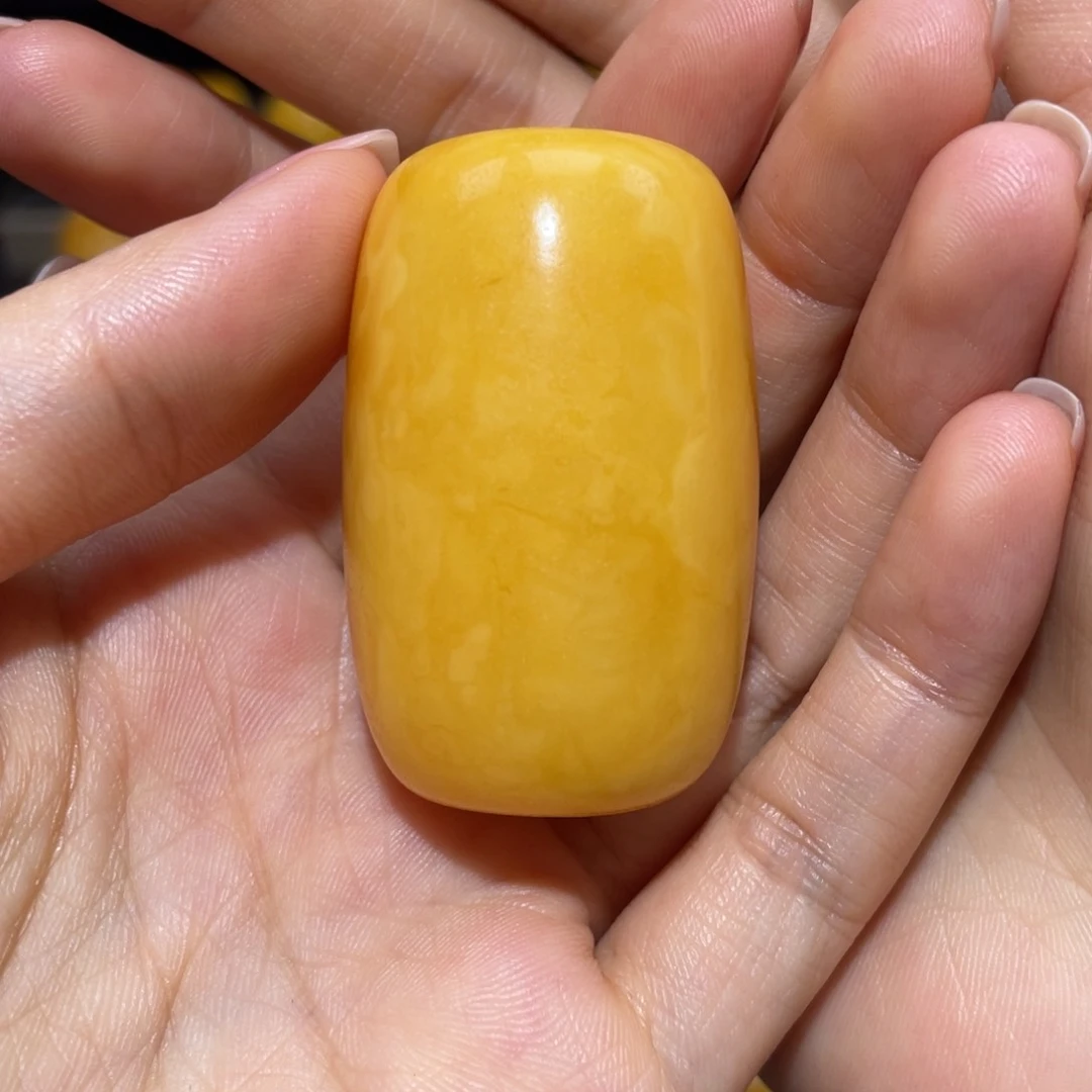 【闪购商品】琥珀裸石未镶嵌阿*桶珠