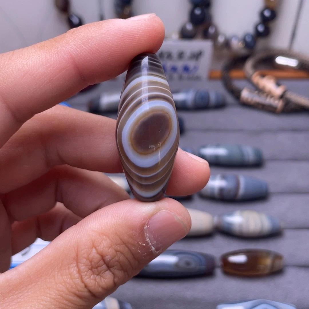 D***卓玛瑙/玉髓合金颈饰