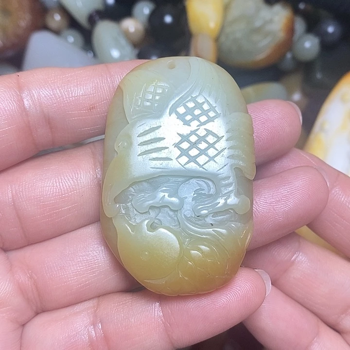 和田玉未镶嵌挂件