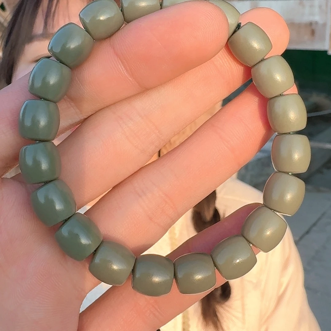 和田玉手串未镶嵌