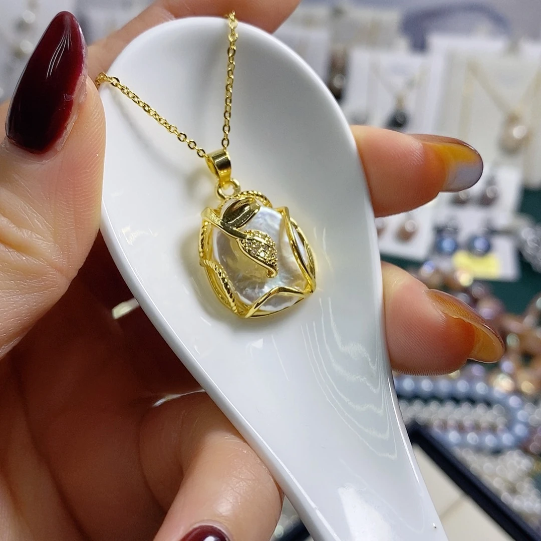 未镶嵌耳饰淡水珍珠