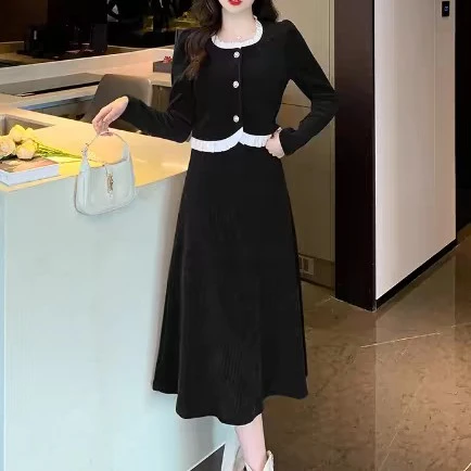 小香风洋气小礼服韩版名媛甜美气质灯芯绒荷叶边长袖连衣裙两件套