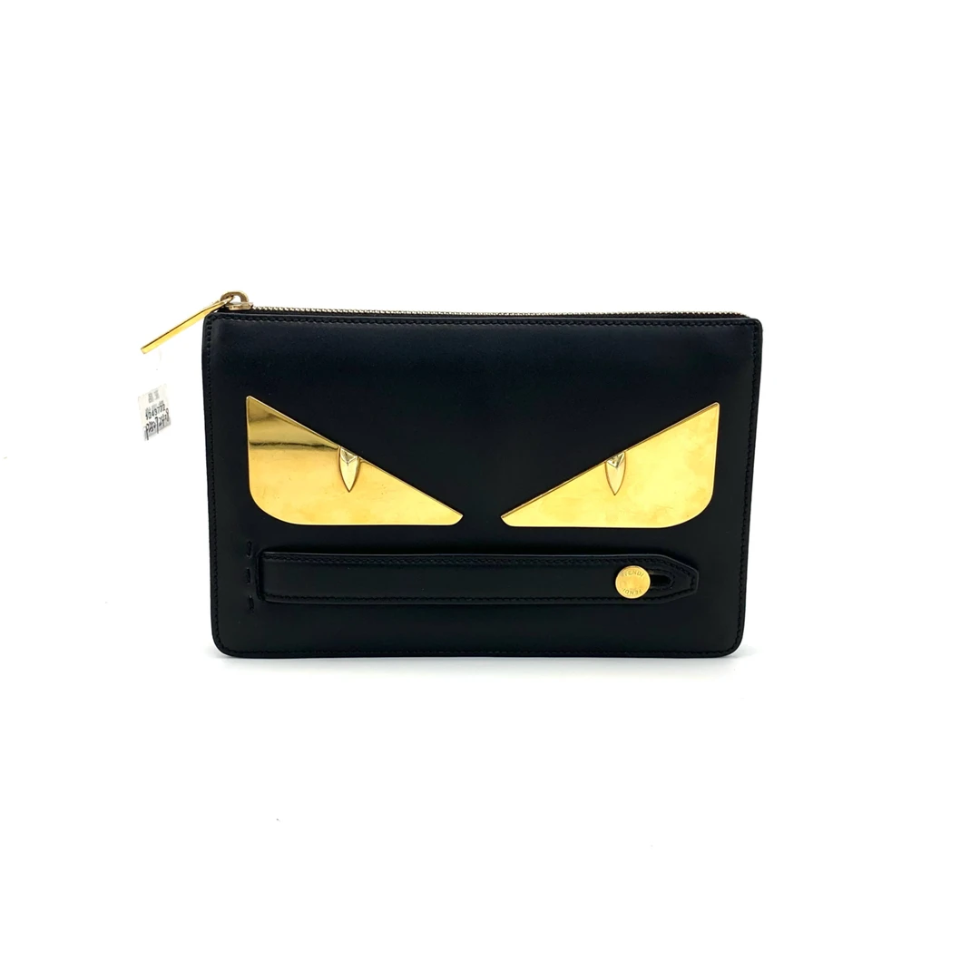 95新 FENDI/芬迪 经典时尚黑色全皮小怪兽手拿包 尺寸23/15手抓包