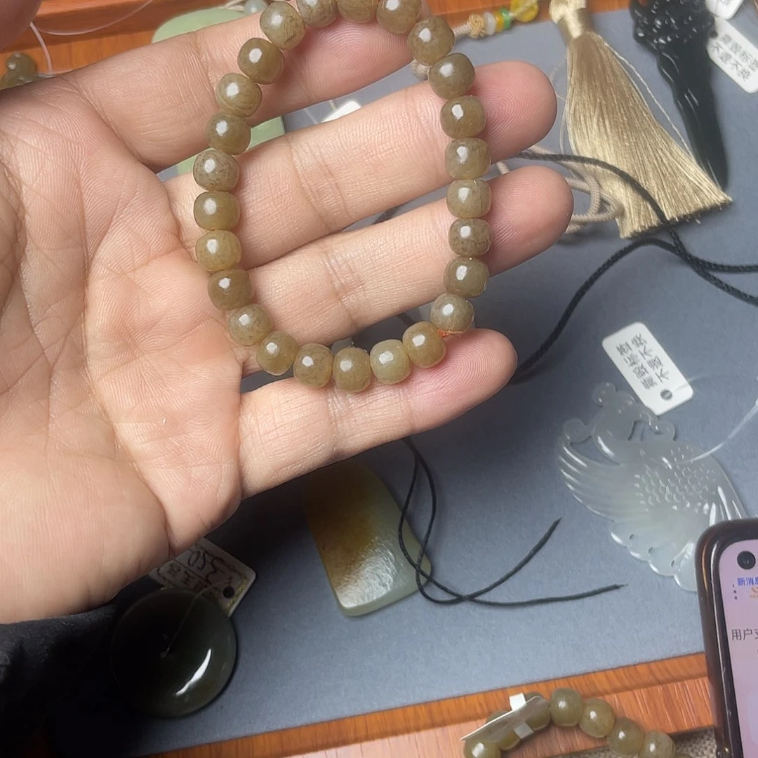 未镶嵌手链和田玉（糖玉）