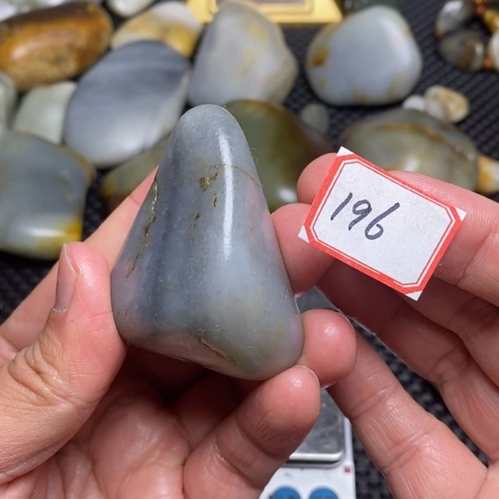 未镶嵌和田玉把件196